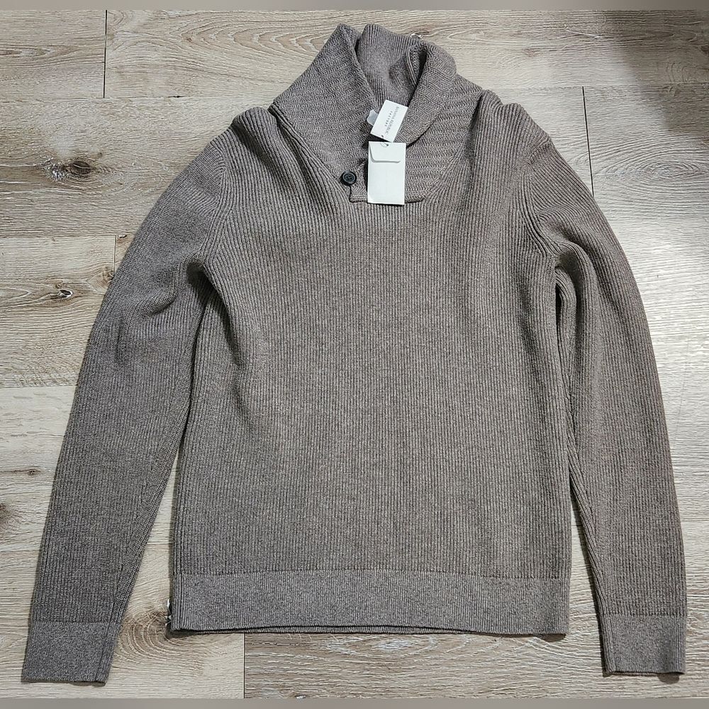 NWT Banana Republic Sweater Mens  Brown Pullover Long Sleeve Shawl Neck size S